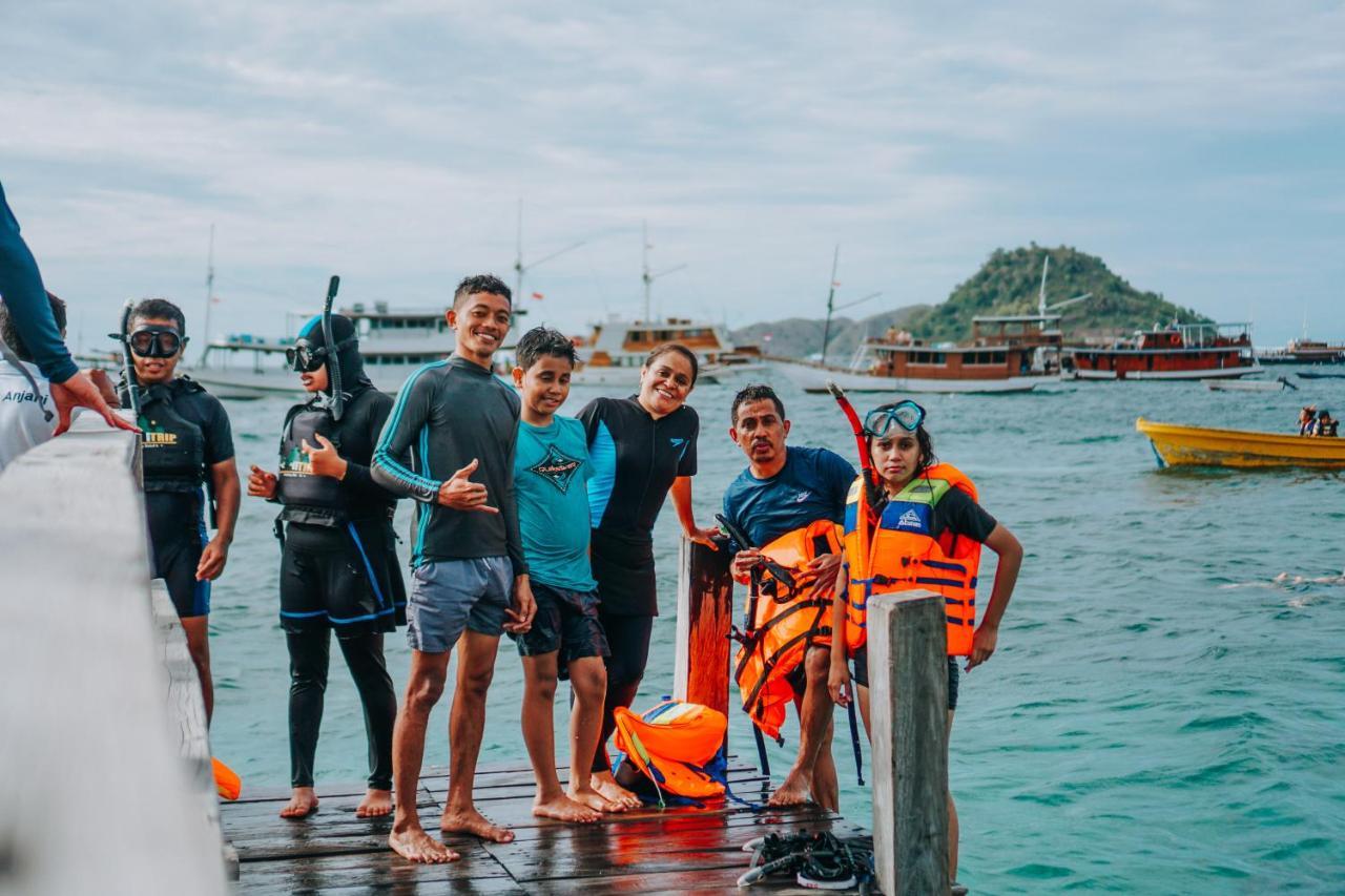 Komodoku One Love Homestay And Tour Labuan Bajo Ngoại thất bức ảnh