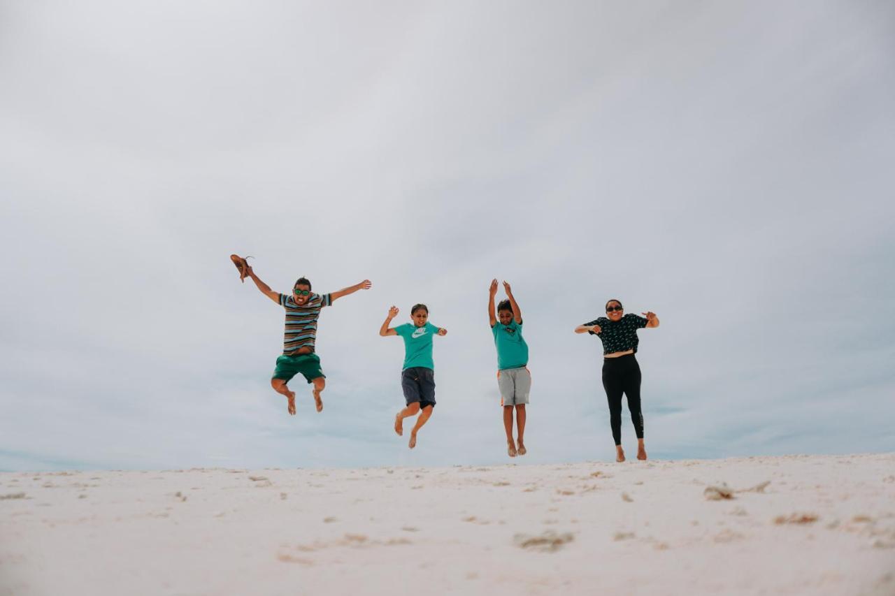 Komodoku One Love Homestay And Tour Labuan Bajo Ngoại thất bức ảnh