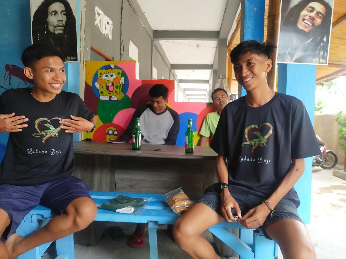 Komodoku One Love Homestay And Tour Labuan Bajo Ngoại thất bức ảnh