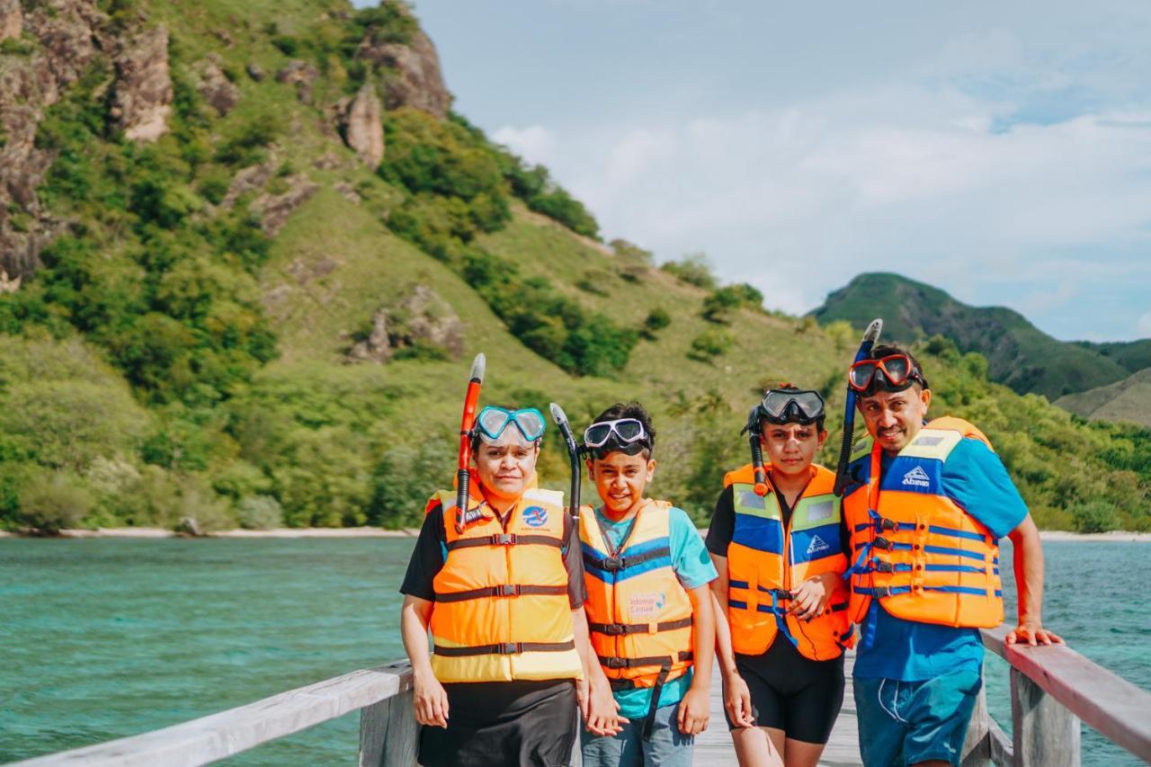 Komodoku One Love Homestay And Tour Labuan Bajo Ngoại thất bức ảnh