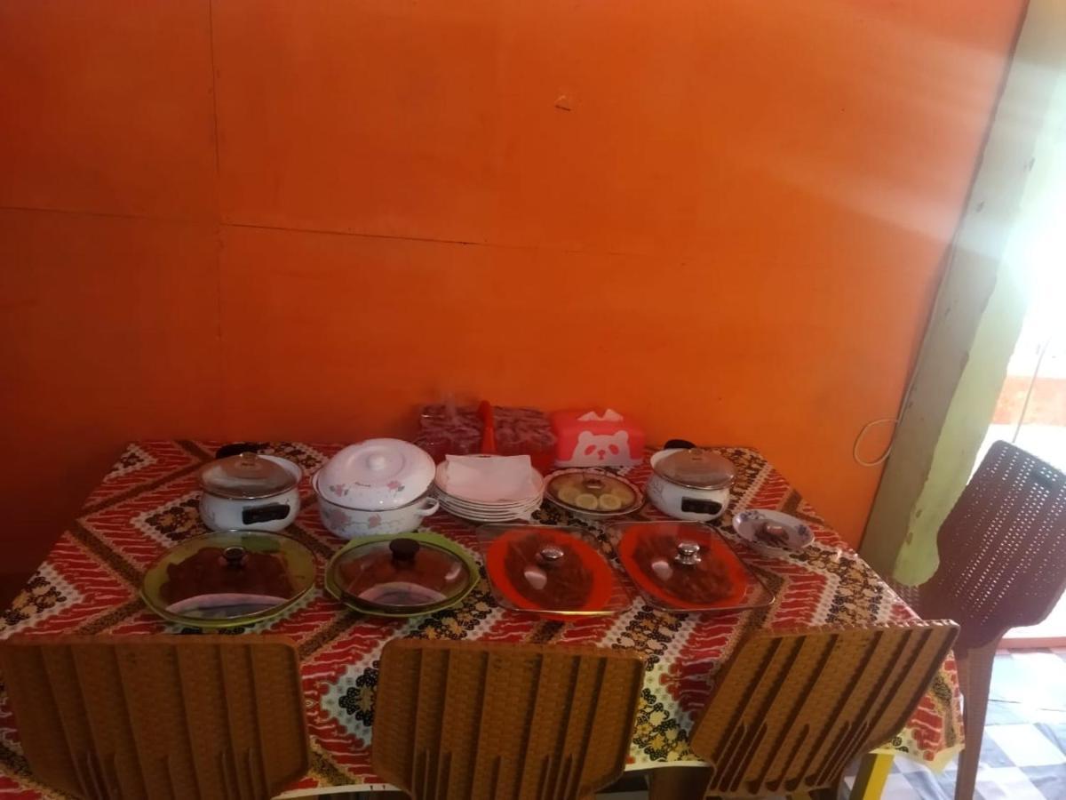 Komodoku One Love Homestay And Tour Labuan Bajo Ngoại thất bức ảnh